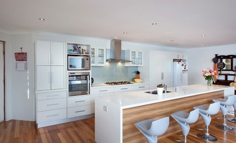 Summit Home Improvements - Builder Guide 1