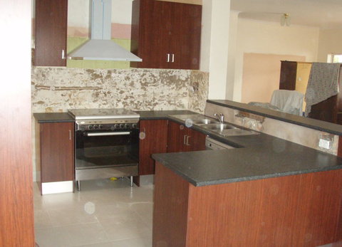 Custom Kitchens & Home Improvements - Builder Guide 1