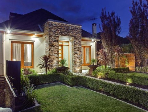 Eastern Building Group Pty Ltd - Builder Guide 2