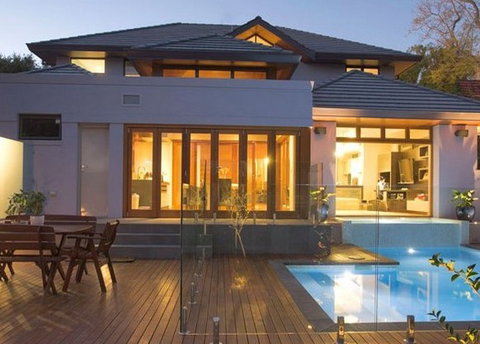 Di Bucci A & Son - Builder Guide 1