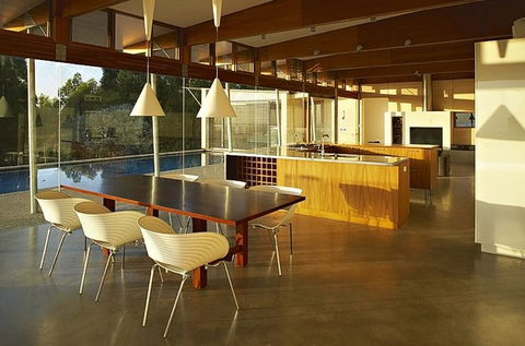 Lodge & Co Builders - Builder Guide 1