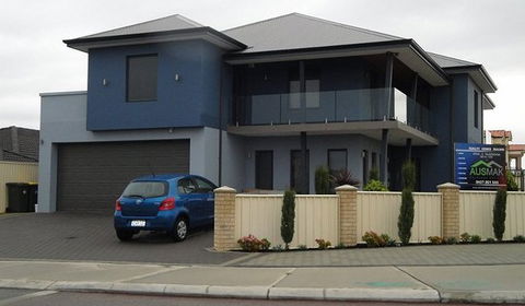 Ausmak Holdings Pty Ltd - Builder Guide 0