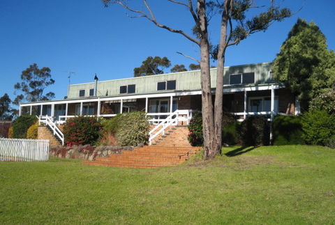 McGrath Builders - Builder Guide 0