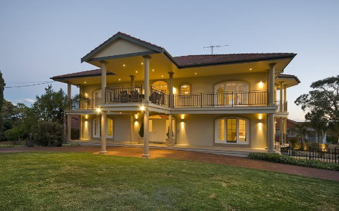 Southern Star Constructions (NSW) Pty Ltd - Builder Guide 0