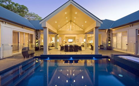 Scott Salisbury Homes - Builder Guide 0