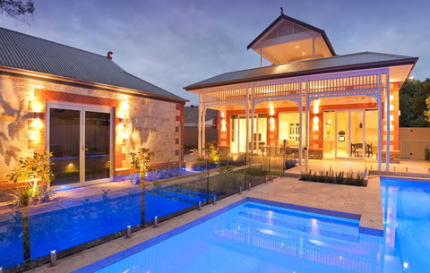Uniq Homes Pty Limited - Builder Guide 2