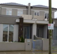 Earley Homes - Builder Guide