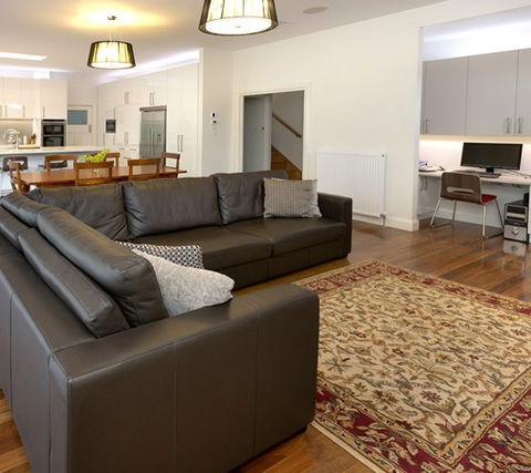 Hille's Home Extensions - Builder Guide 2