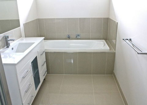 Bway Constructions - Builder Guide 2