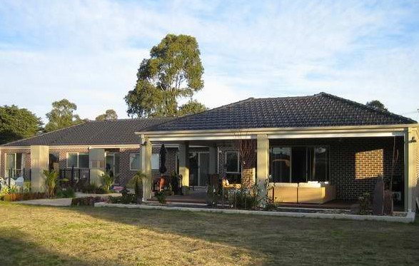 T.J.H. Constructions Ringwood North