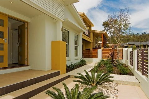 Santo Correnti Homes Pty Ltd - Builder Guide 0