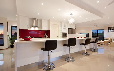 Vanguard Homes - Builder Guide 1